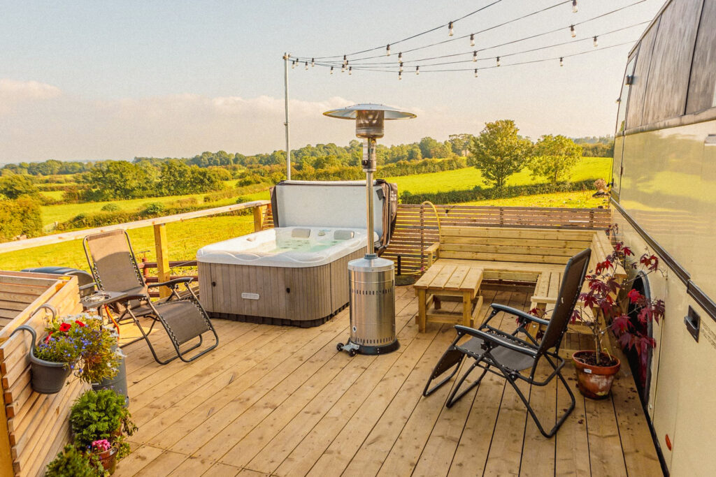 Deck with hot tub and seating